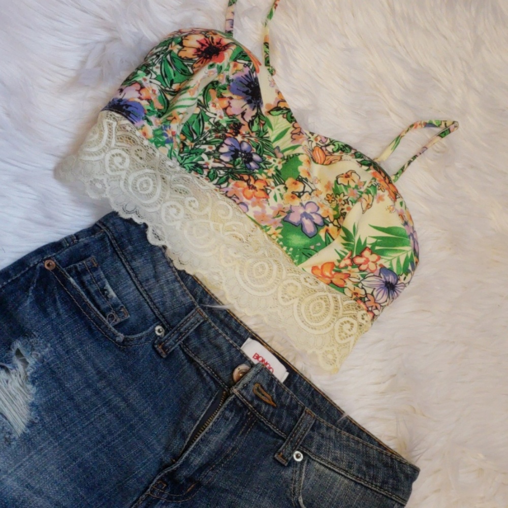🚨SET🚨Short &Croptop - Picture 2 of 6